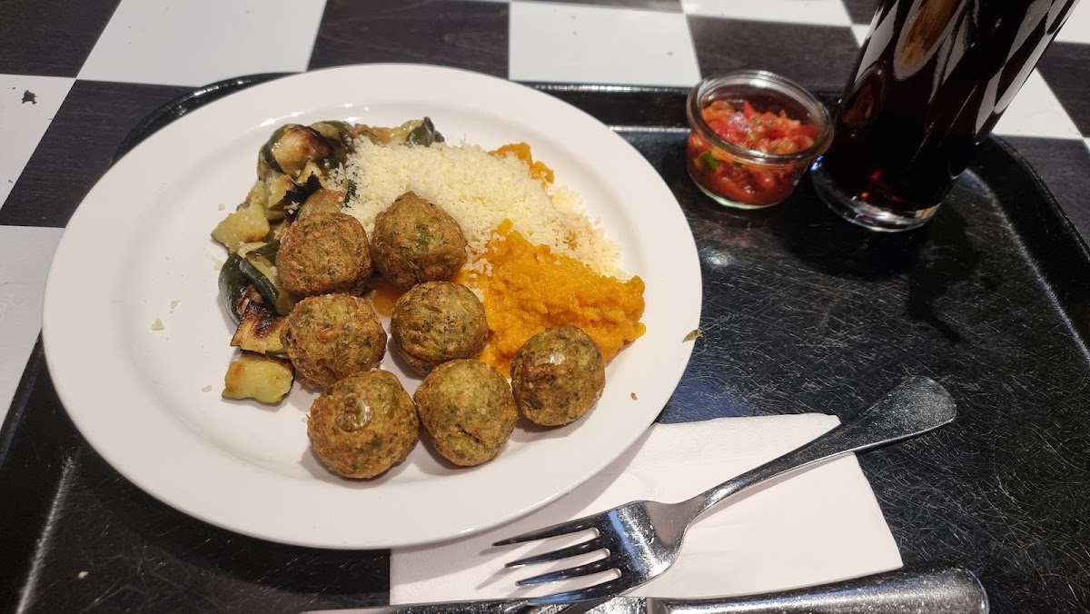 Coop Restaurant Dielsdorf Photos 2